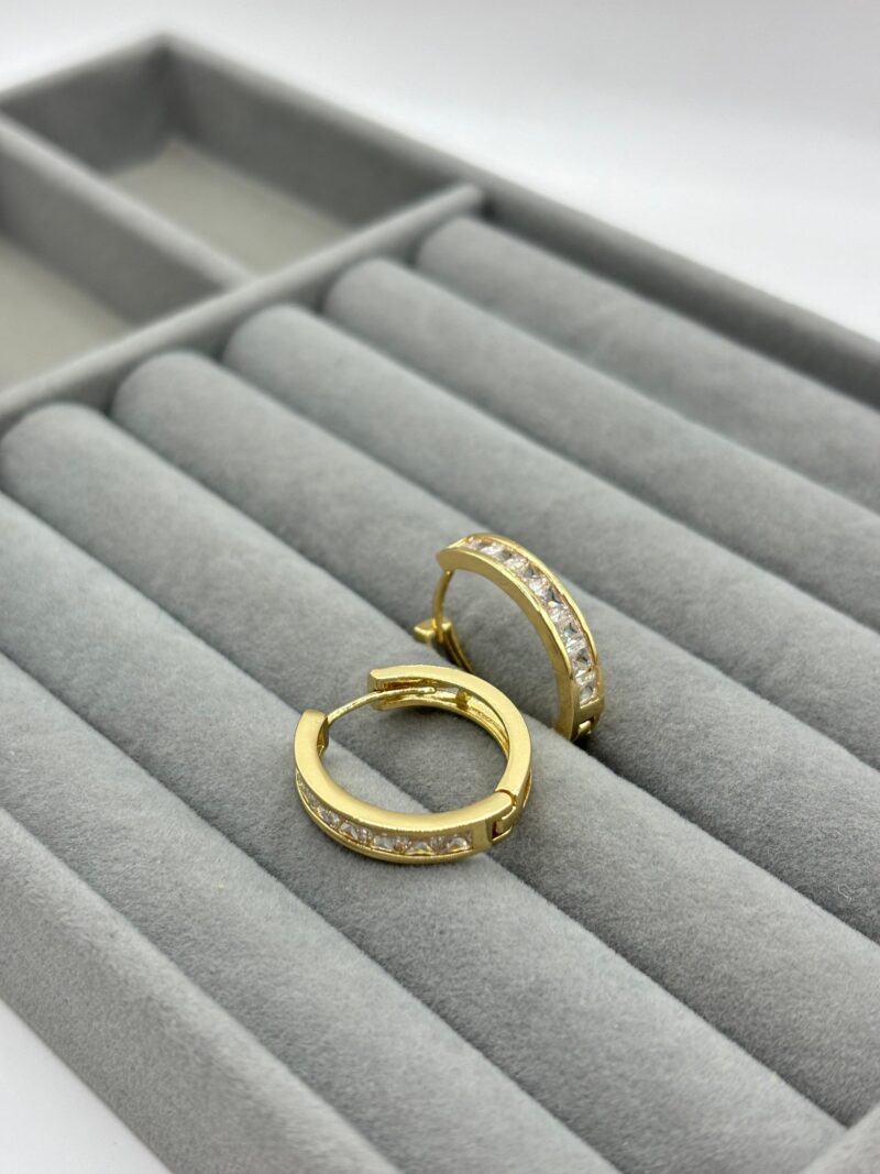 Çelik Taşlı Gold Küpe