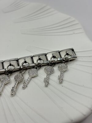 Çelik Charm