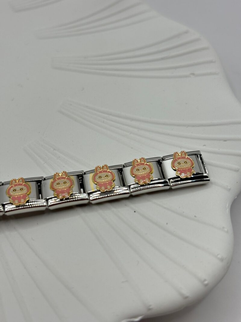 Çelik Charm