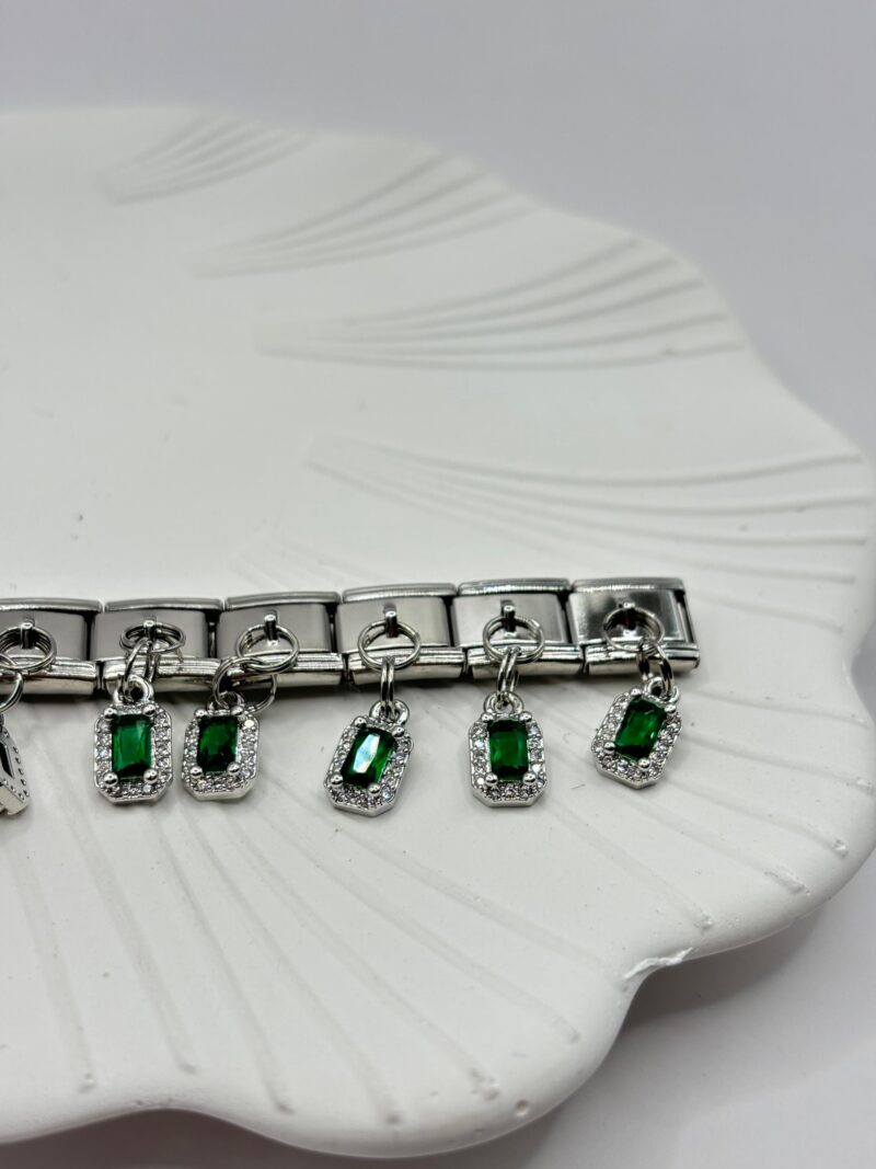 Çelik Charm