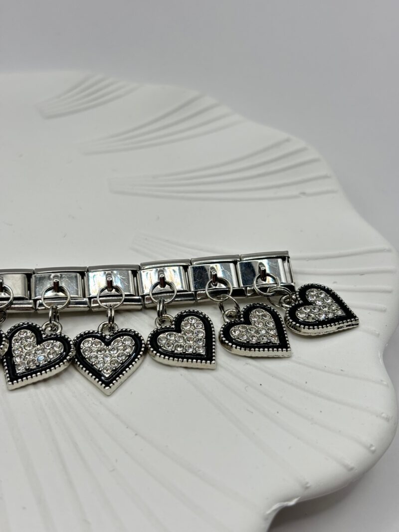 Çelik Charm
