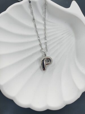Çelik P Harf Kolye