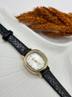 Kayışlı Kadın Kol Saati