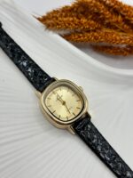 Kayışlı Kadın Kol Saati