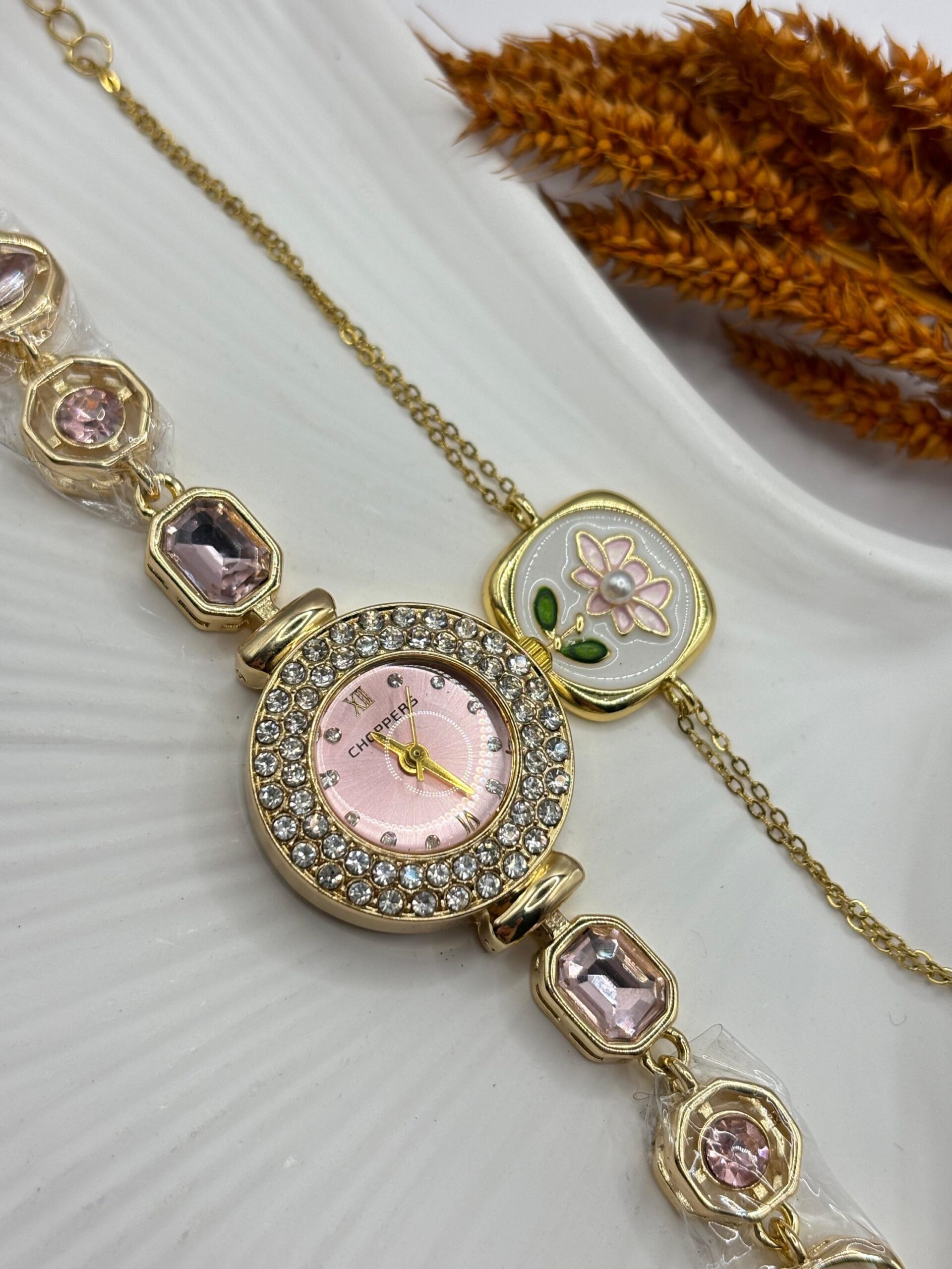 Kadın Kol Saati Bileklik Seti 1 Kadın Kol Saati Bileklik Seti