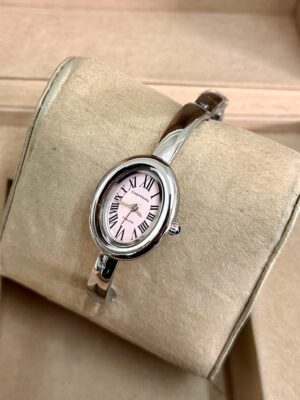 Kelepçe Gümüş Renk Saat