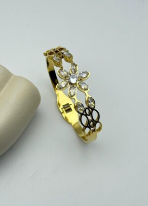 Çelik Taşlı Kelepçe