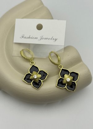 Vip Gold Taşlı Yonca Sallantılı Küpe