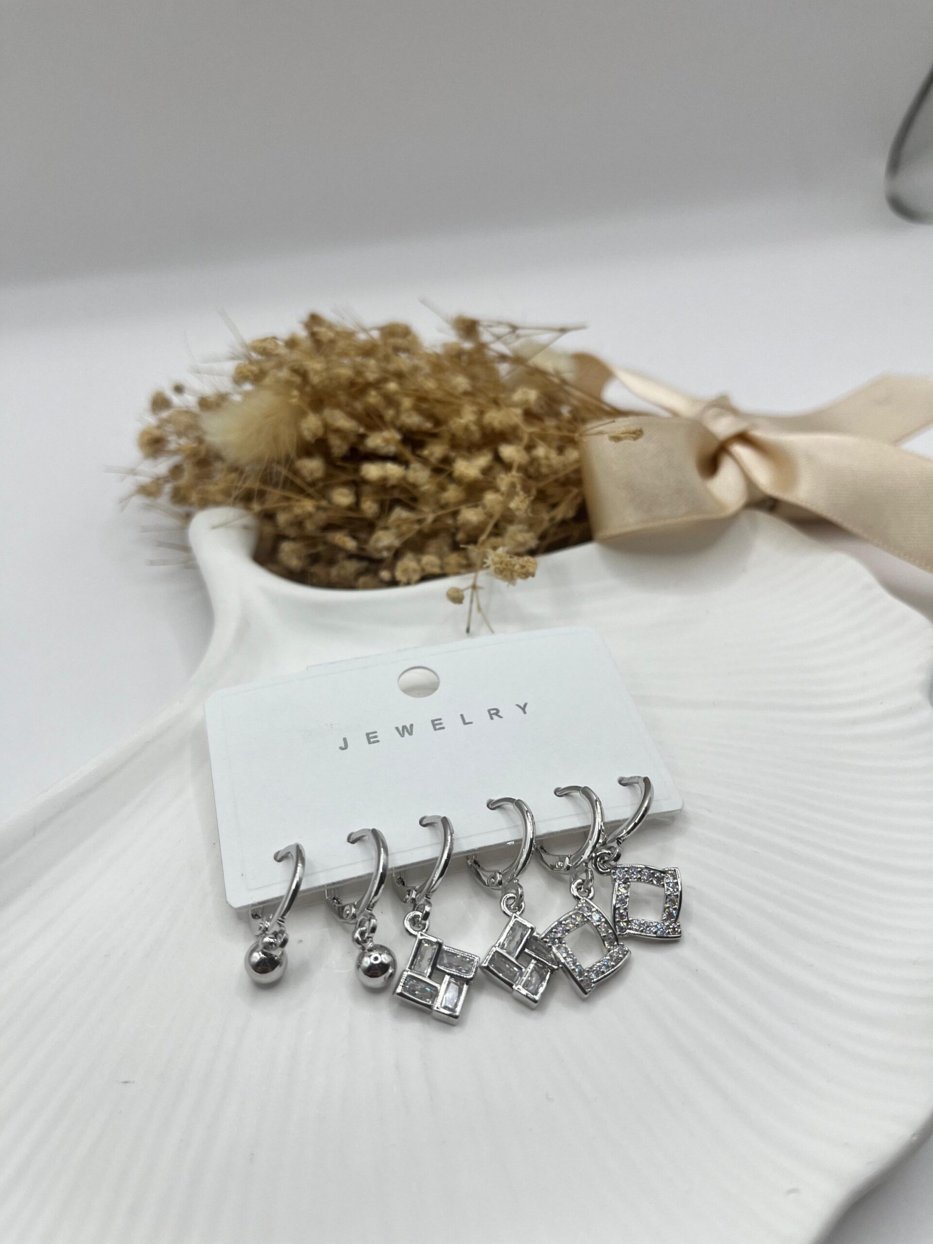 Çelik Altılı Küpe