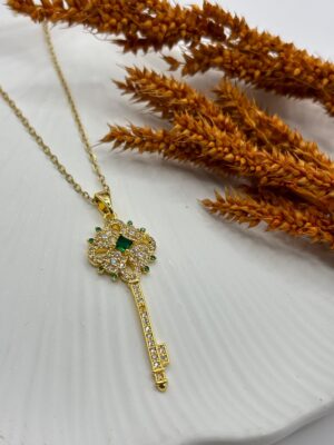 Çelik Anahtar Kolye