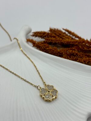 Çelik Açılabilir Yonca Kolye