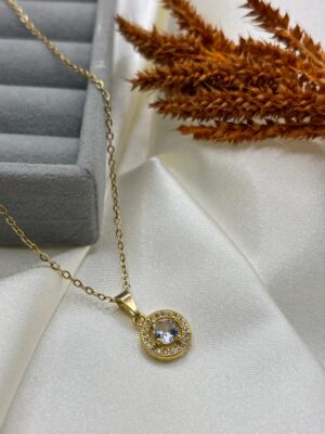 Çelik Taşlı Kolye