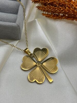 Çelik Büyük Yonca Kolye