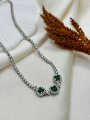 Vip Çelik Taşlı Kolye