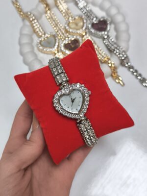 Kadın Kalp Kol Saati